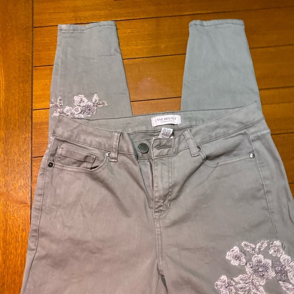 Lane Bryant NWOT jeans size 12 - Picture 2 of 7